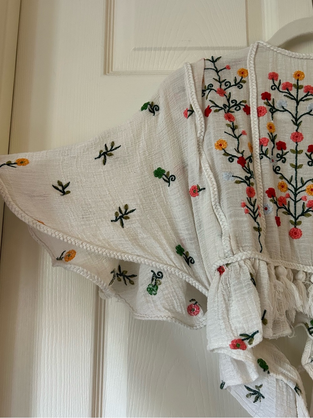 Zara Cream Embroidered Tie Front Cropped Cardigan Floral Kimono Blouse Size S - Picture 11 of 14